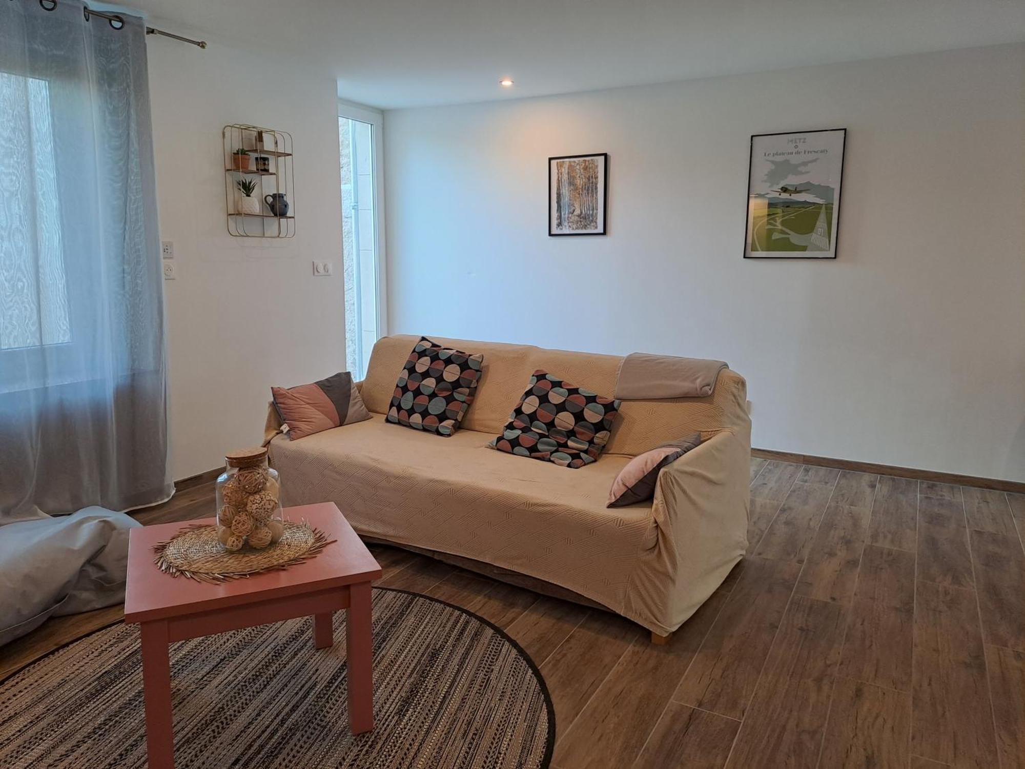 A La Maison De Jaulny Esterno foto